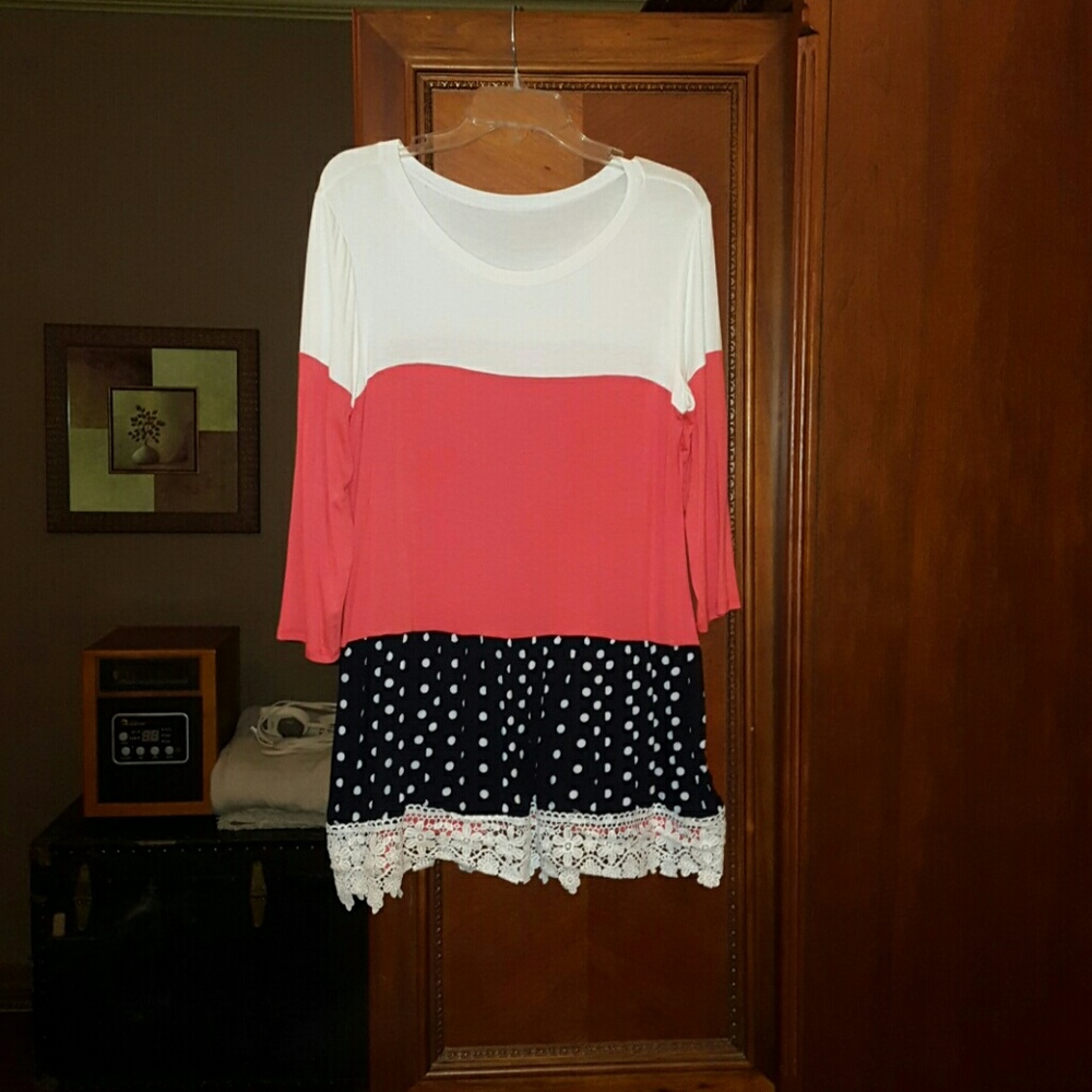 White, Orange, & Navy dress w/ lace